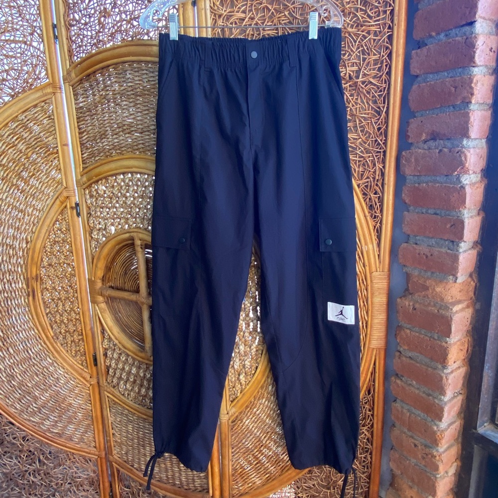 New Jordan Men’s Black Cargo Pants with Logo Patch